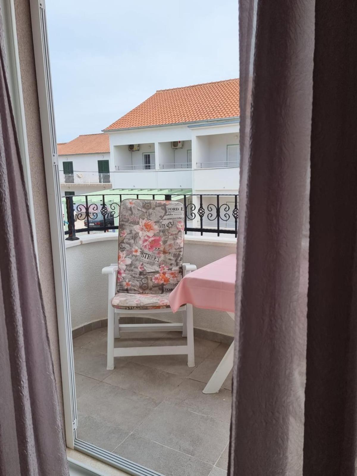 Vila Bonbon 2 Biograd Na Moru Bagian luar foto
